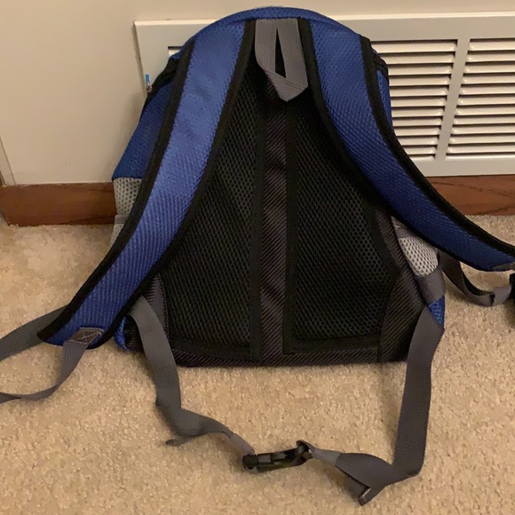 NWOT Dog backpack carrier - S - Picture 4 of 9